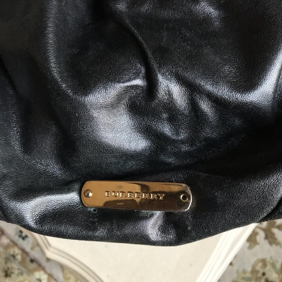 Burberry purse - Picture 3 of 7